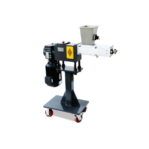 Вспомогательное оборудование экструзионной линии Боковой питатель